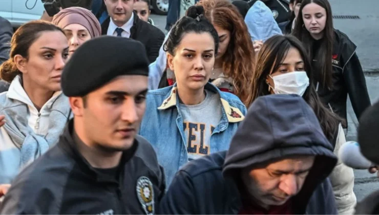 Dilan Polat cezaevindeki günlerinin nasıl geçtiğiniz anlattı: İbadet edip düşünüyorum