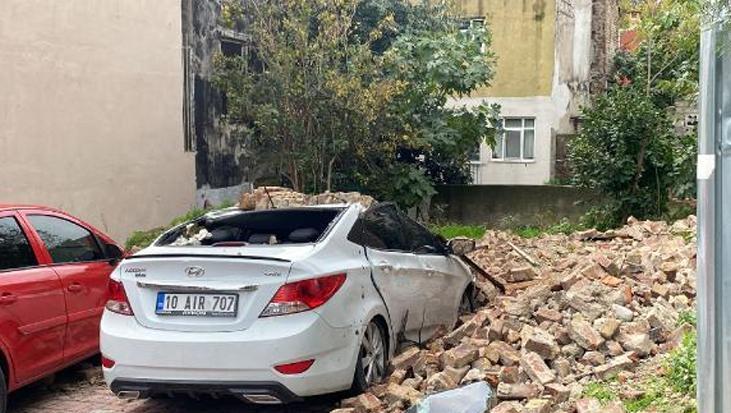 İstanbul’da binada çökme