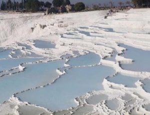 Pamukkale ziyaretçi rekoru kırdı