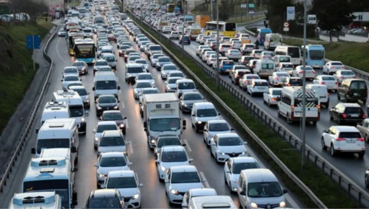 Trafik sigortası tavan fiyatlarına ocak ayında yapılacak zam oranı yüzde 10’a yükseltildi