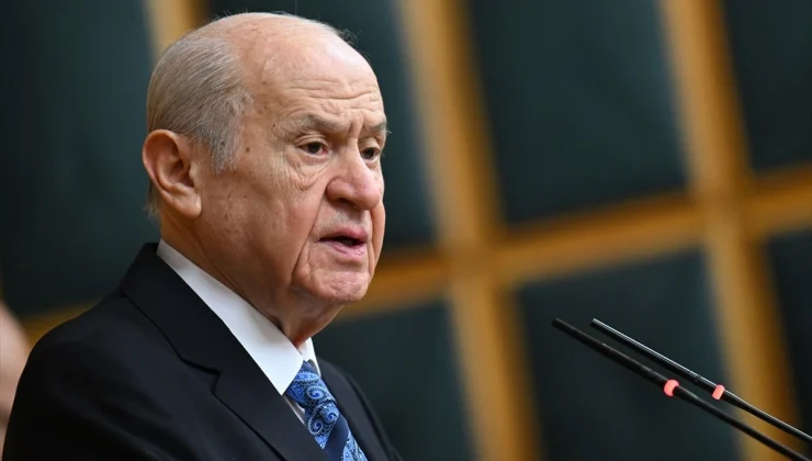 Bahçeli’den, Fatih Camii’ndeki bıçaklı saldırıyla ilgili ilk açıklama: Karanlık bağlantılar aydınlatılacak