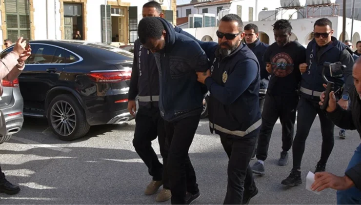 KKTC’de döviz bürosu sahibini öldürmüşlerdi! Kamerunlu katil zanlılarını polise teslim eden 3 Kıbrıs Türkü’nü Rum polisi tutukladı