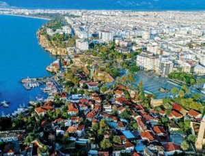 Antalya’dan kaçan Ruslar kiraları düşürdü