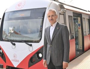 Bakan Uraloğlu duyurdu: Kocaeli Şehir Hatanesi Tramvayı yarın hizmete giriyor