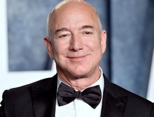 Jeff Bezos yeniden dünyanın en zengini oldu… Bir yılda 21 milyar dolar kazandı