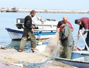 Karadeniz’de balıkçılar erken ‘paydos’ etti