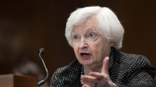 Yellen: Ekonomi yumuşak iniş yolunda