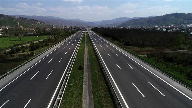 Türkiye’nin toplam yol ağı 50 bin kilometreye ulaşacak