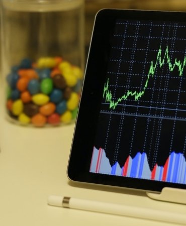 pexels-burak-the-weekender-186464