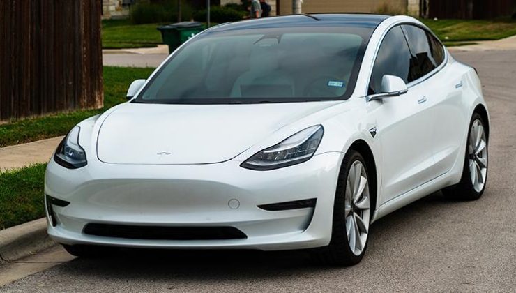 Tesla binlerce çalışanını işten çıkaracak