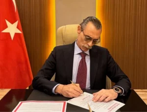 Erdal Beşikçioğlu: Rehberler işe alındıktan sonra İngilizce kursuna yollanmış