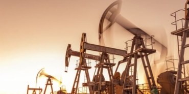 ABD'nin ticari ham petrol stokları beklentinin üzerinde arttı