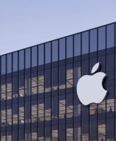 Apple, Google'a yılda bir milyar dolar ödeme yapacak.