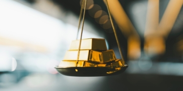 Çin'in vergi politikasıyla dalgalanıyor altın fiyatları