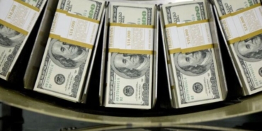 Doların yüzde 13,5 oranında değer kaybetmesi öngörülüyor.