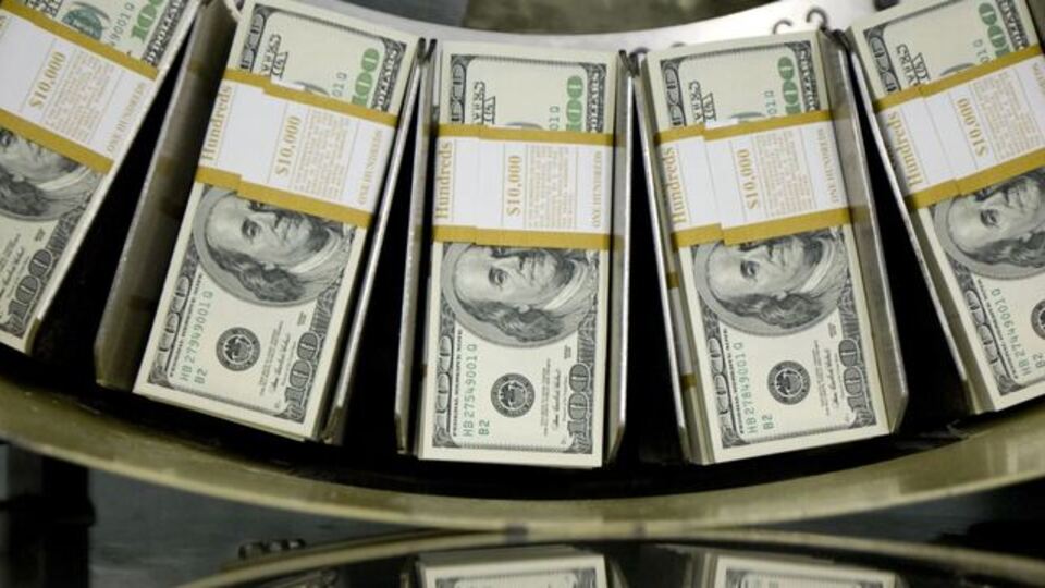 Doların yüzde 13,5 oranında değer kaybetmesi öngörülüyor.