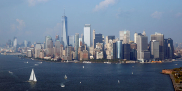 Ekim ayında ABD'deki özel sektör istihdamı tahminleri aştı.