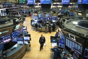 Hisse senetleri küresel piyasalarda değer kaybetti.