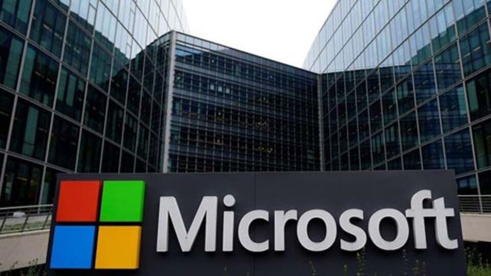 Microsoft, Birleşik Arap Emirlikleri'ne 7,9 milyar dolarlık bir yatırım yapacak.