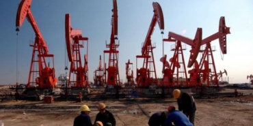 OPEC raporu öncesi petrol fiyatları sabit kalıyor.