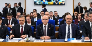 Şimşek: Vergi borcunu ödemeyenlerin ödüllendirilmesine karşıyız.