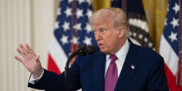 Trump, Senato kararını onayladığını ifade etti.